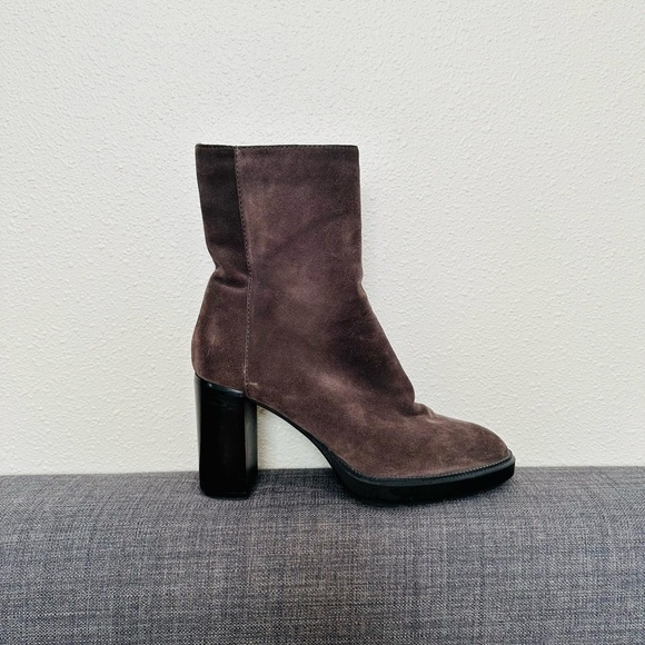 Aquatalia Suede High Heel booties, Ines Style, Size 10 - Picture 7 of 7